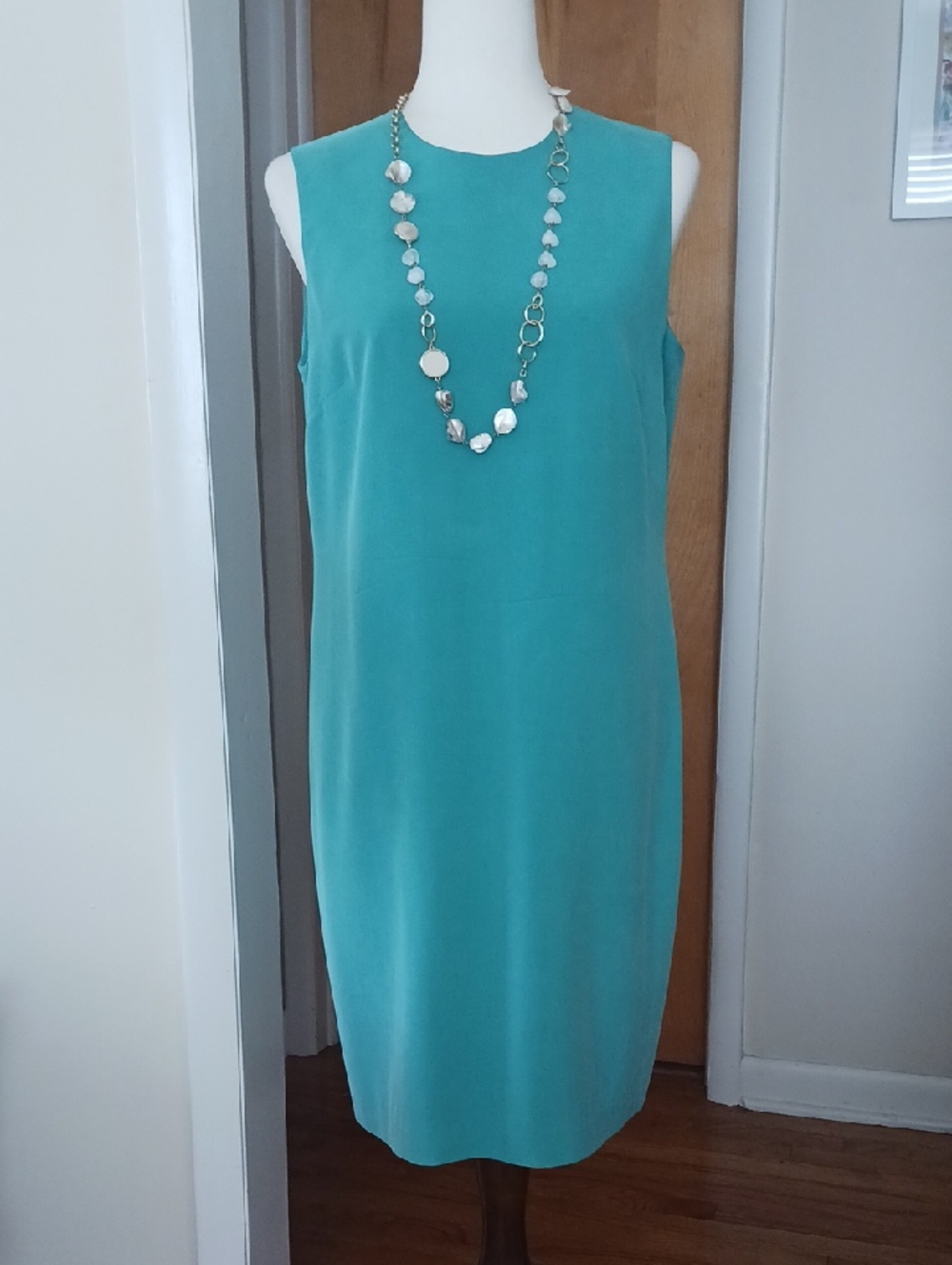 Talbots Silk Dress Sleeveless Round Neck Sheath Teal Green Size 10